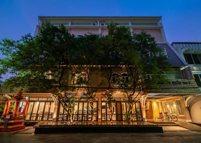 Hotel La Petite Salil Sukhumvit 8 4*