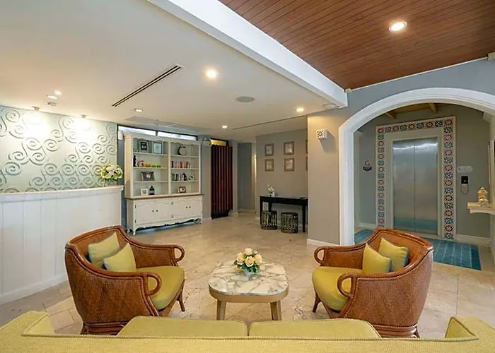La Petite Salil Sukhumvit 8 Hotel 4*